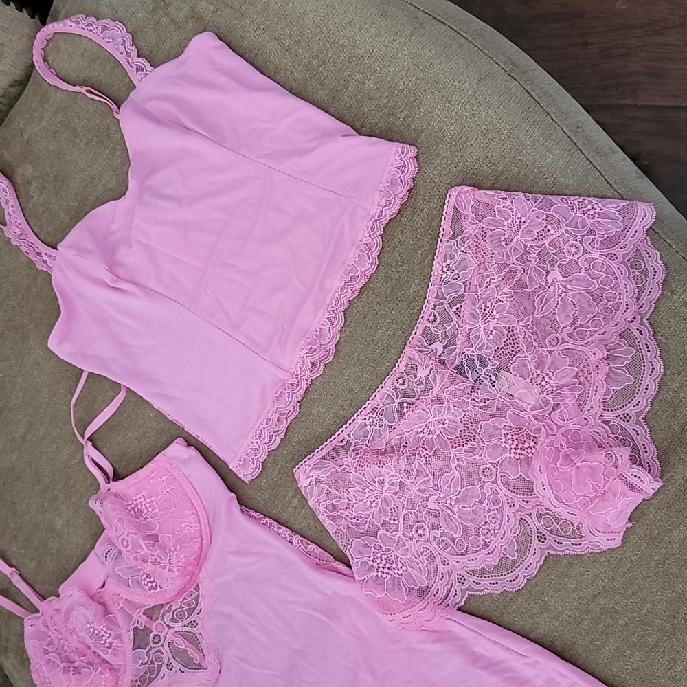 Victoria's Secret Modal & Lace Sleep Set - Picture 2 of 16